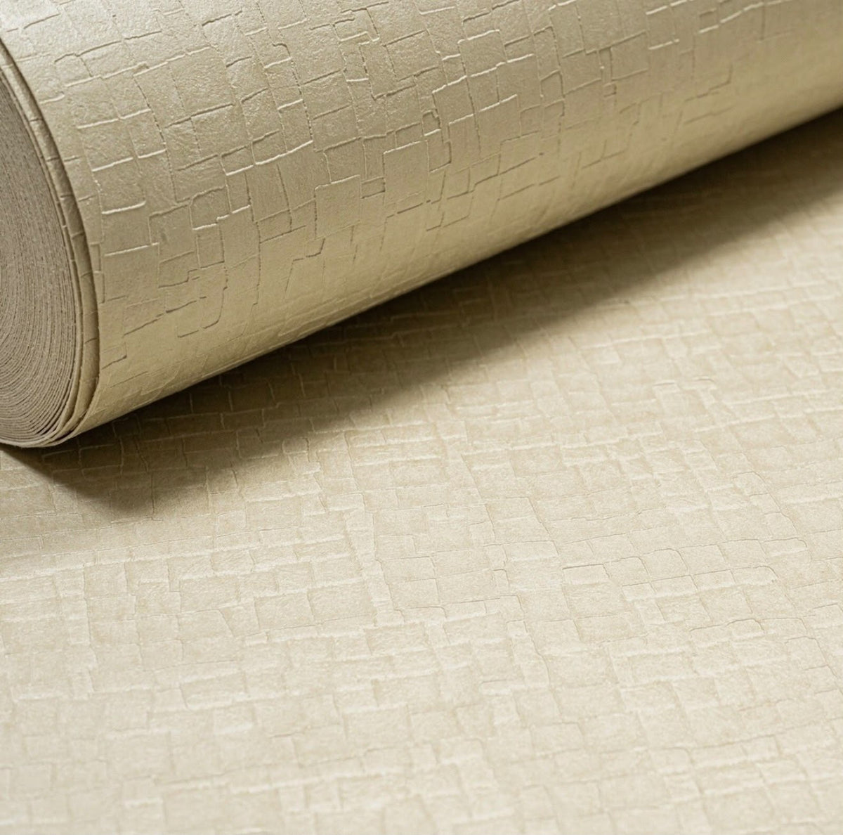Cream Wallpaper - Textured Animal Skin Effect