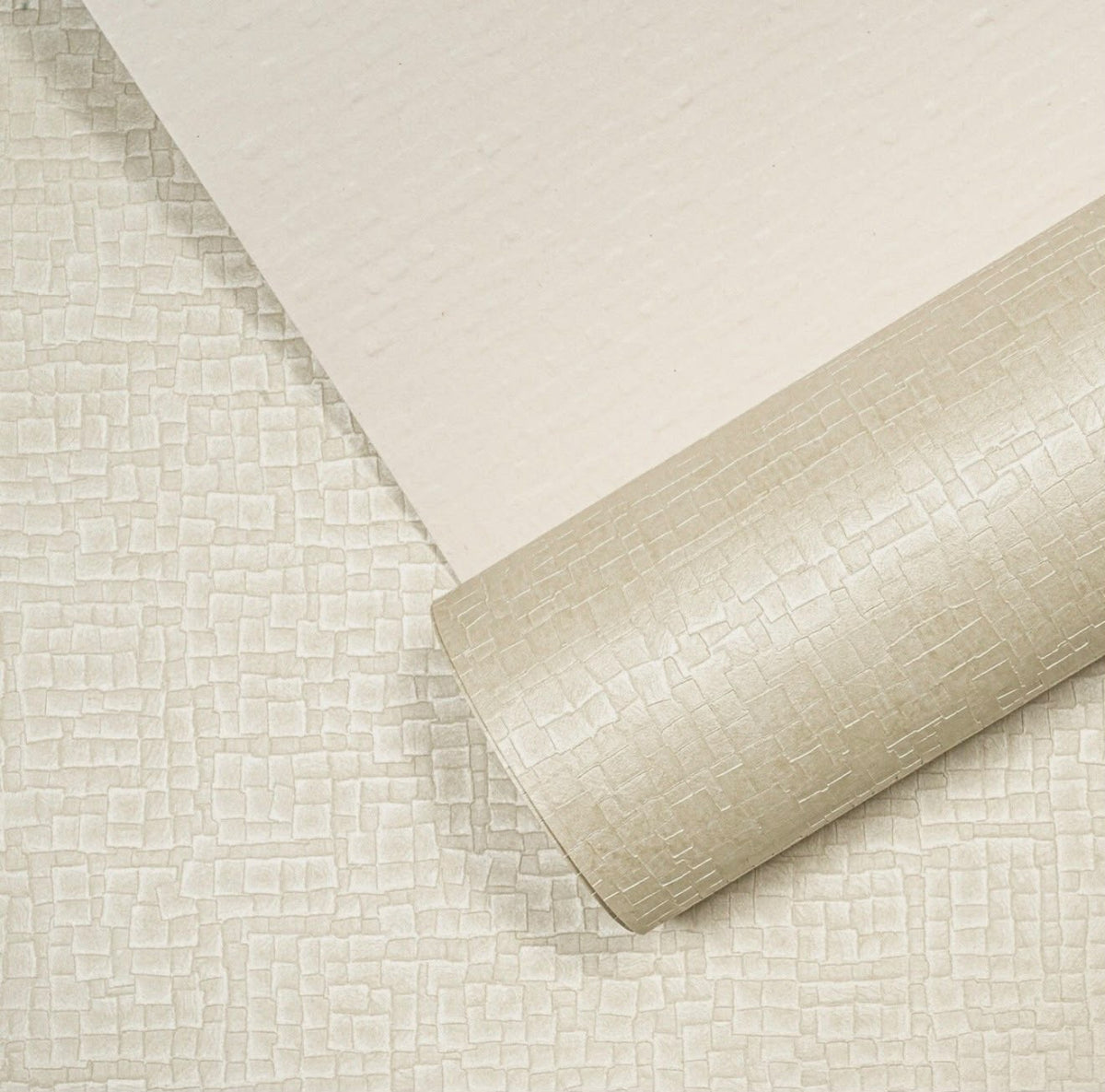 Cream Wallpaper - Textured Animal Skin Effect