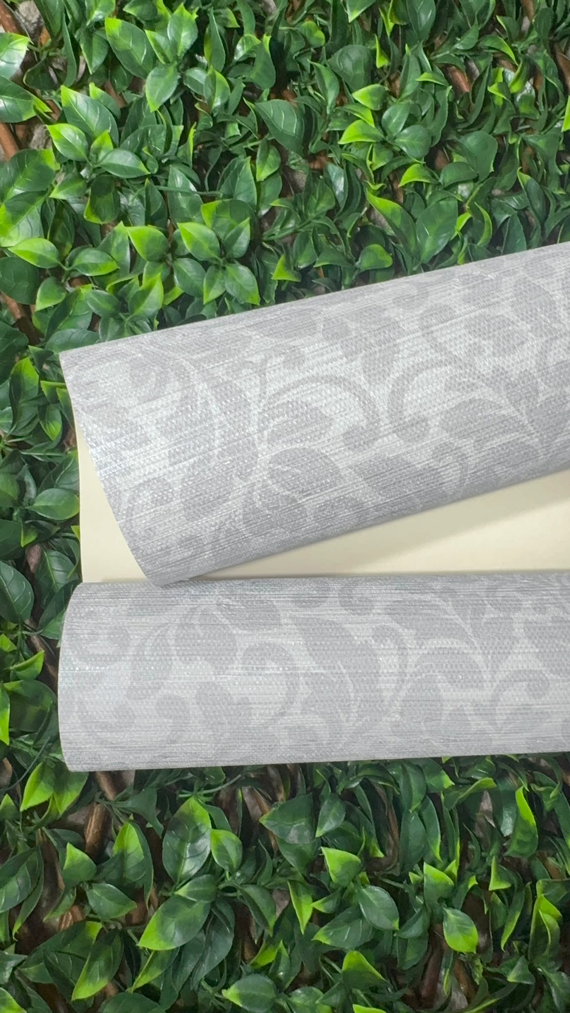Damask Mist Wallpaper