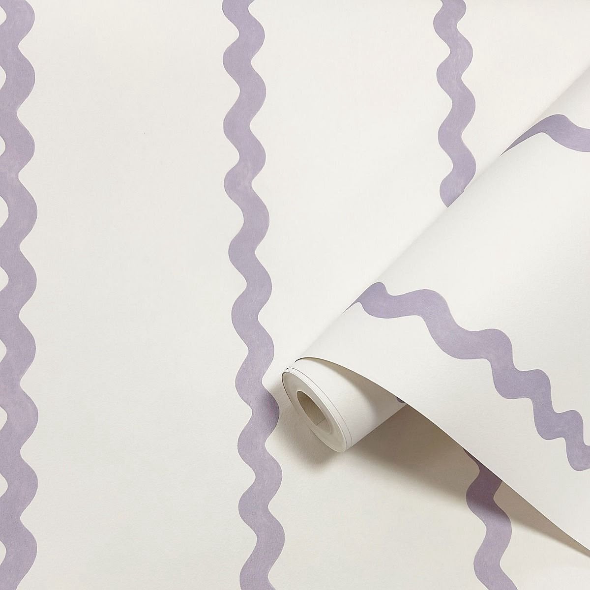 Do the Wiggle Stripe Wallpaper Lilac