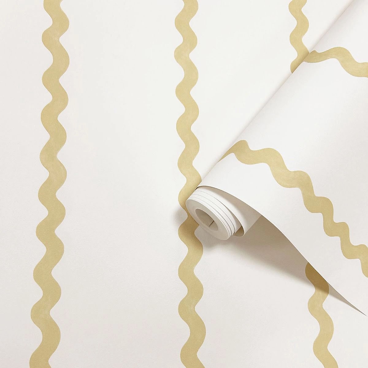 Do the Wiggle Stripe Wallpaper - Ochre
