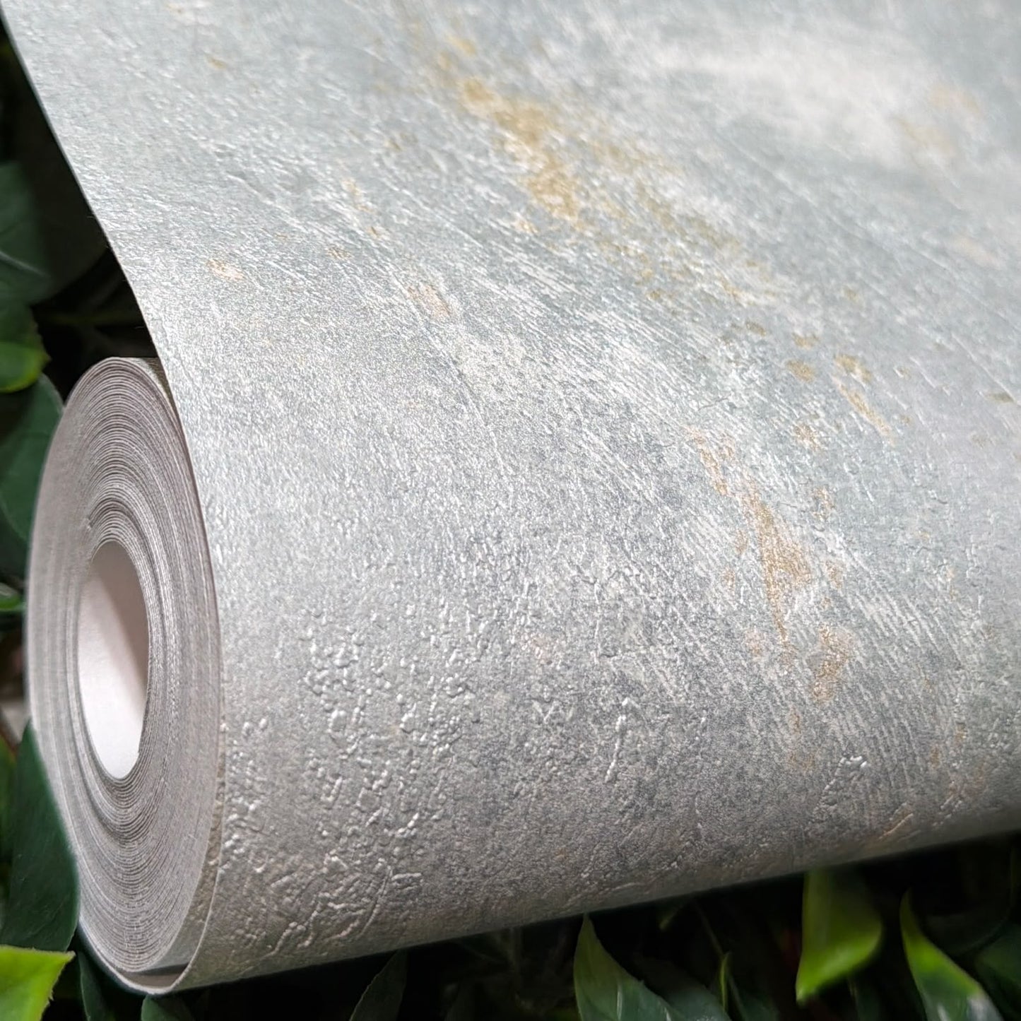 Textured Ice grey & Gold Metallic Concrete Effect Wallpaper