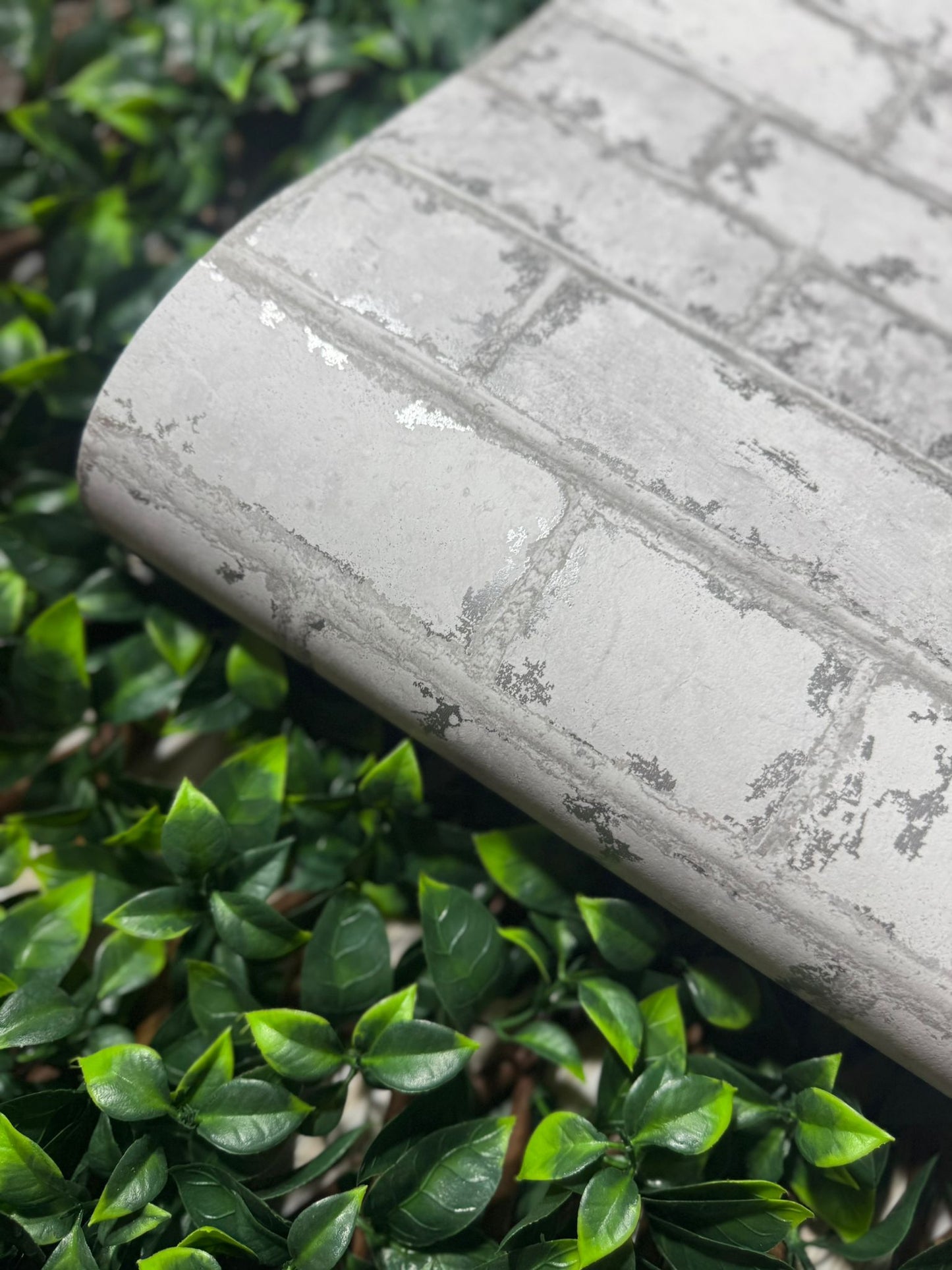Rustic White House Brick Effect Feature Wallpaper
